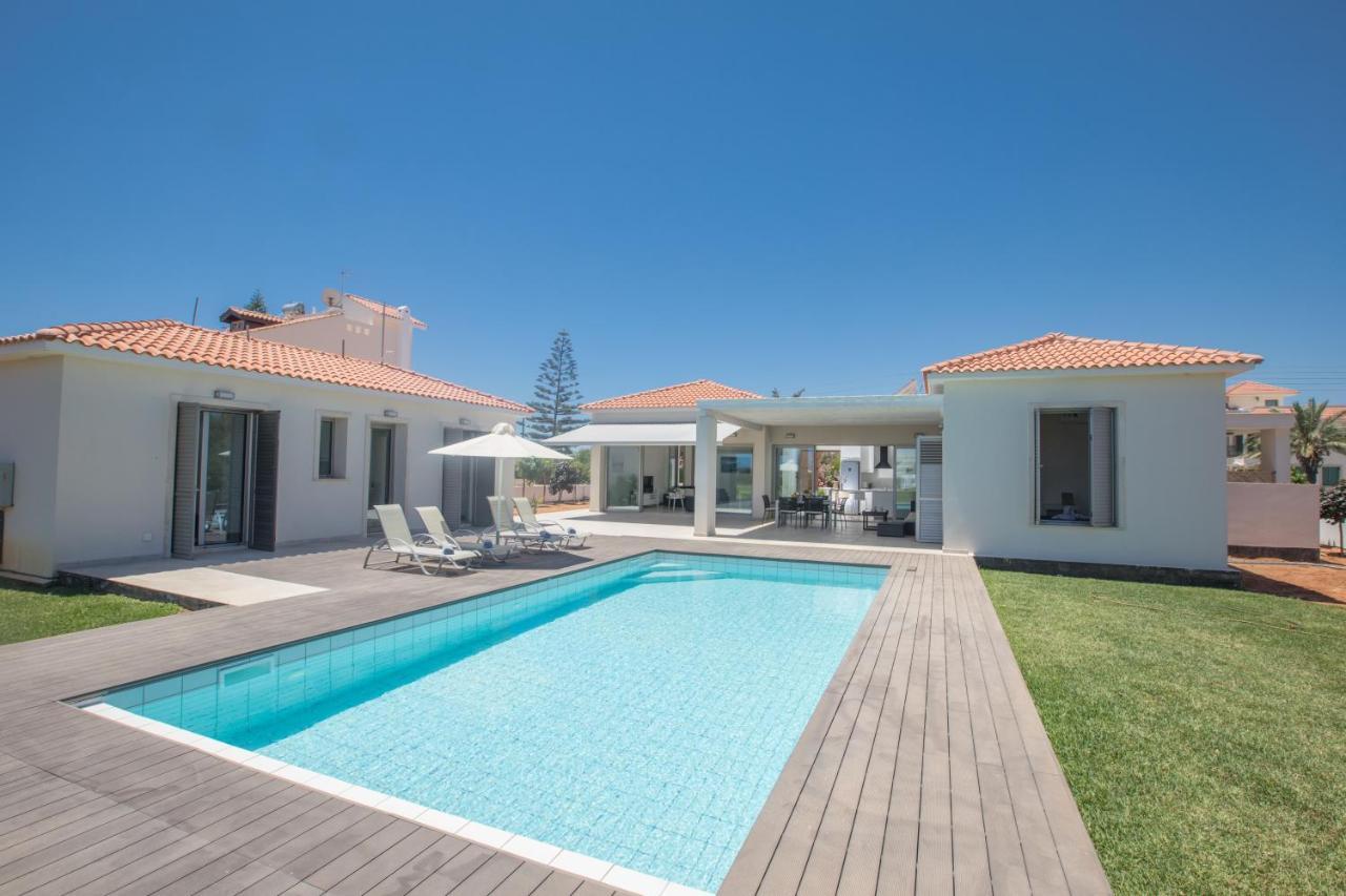 Leda Villa Protaras